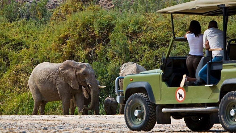 Okahirongo Elephant Lodge Purros Dış mekan fotoğraf